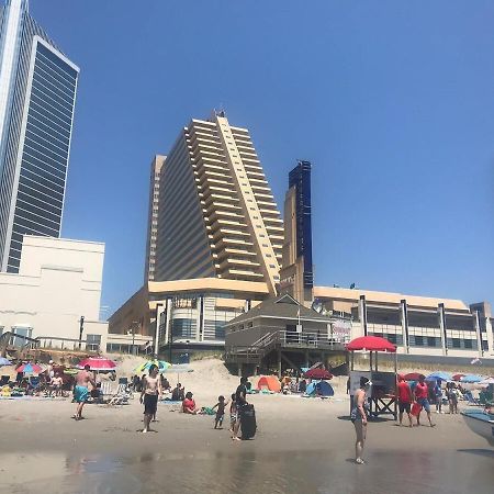Stylish 2Br 3Ba Cozysuites On The Boardwalk Atlantic City Esterno foto