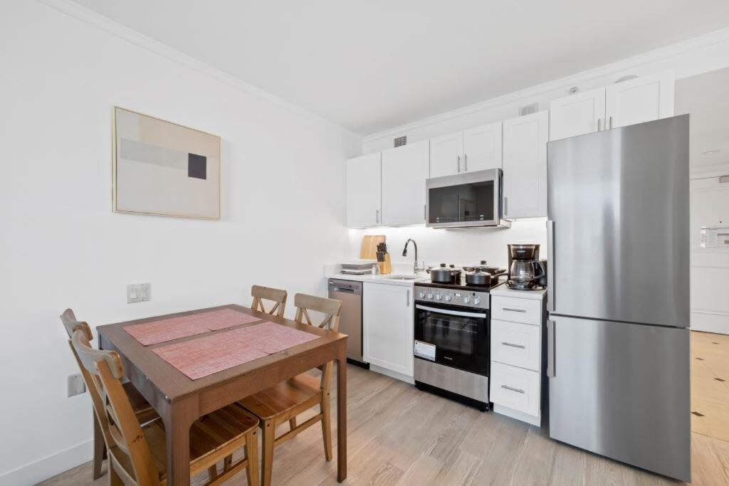 Stylish 2Br 3Ba Cozysuites On The Boardwalk Atlantic City Esterno foto